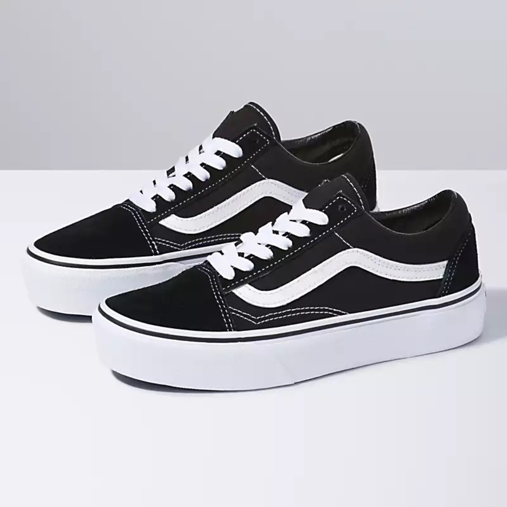 Vans old skool platform - black - size US Woman’s 6